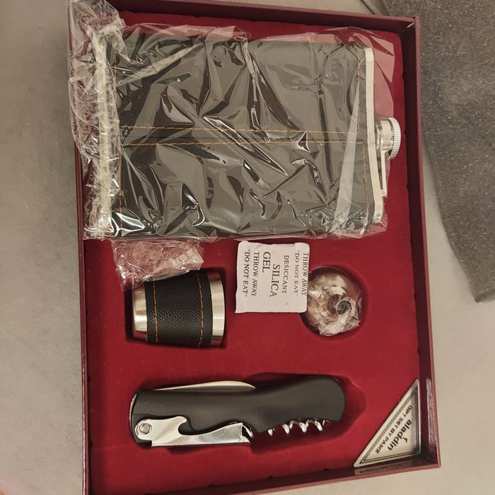 Подарок мужчине новый набор