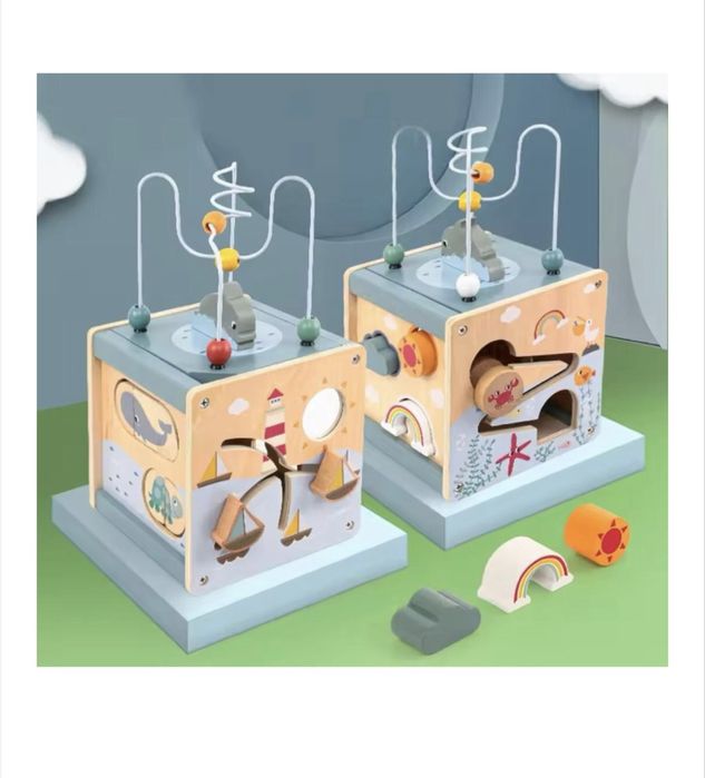 Cub din lemn cu activitati