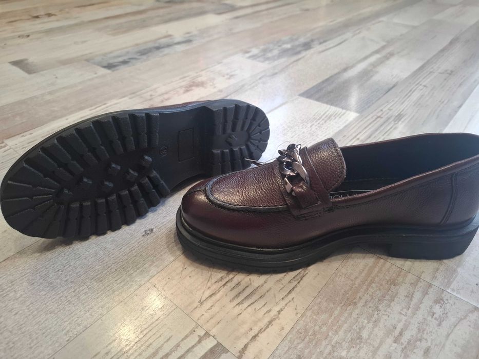 Детски кожени обувки