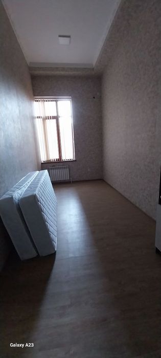 Арендага помешение 8 хоналик 1 этаж Рудакий кучасида жойлашган.Агентст