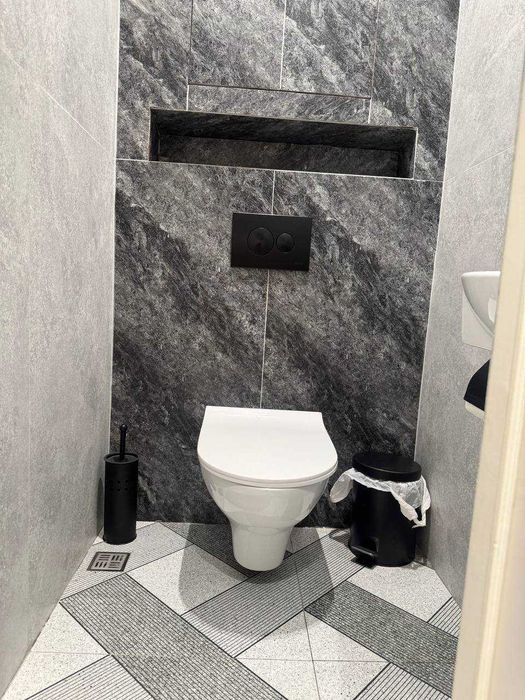 3xona+4xona qo'shilgan 79m2 kadastrda+12m2+35m2 bor Medgaradok