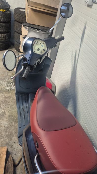 Vespa 50 lx an 2010 2t stare bună