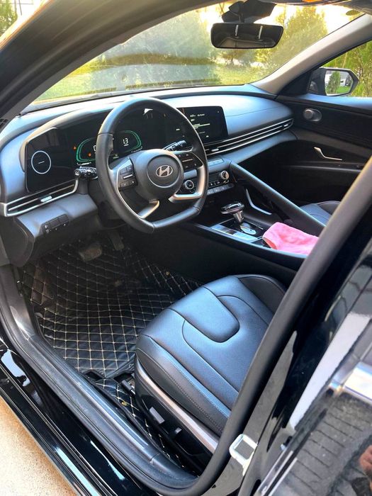 Hyundai elantra elegant plus (full option)