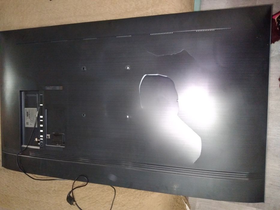 Телевизор SAMSUNG