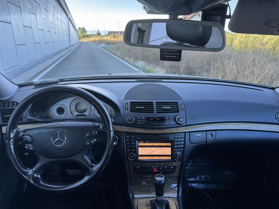 Mercedes-Benz W211 E 220 CDI Avantgarde