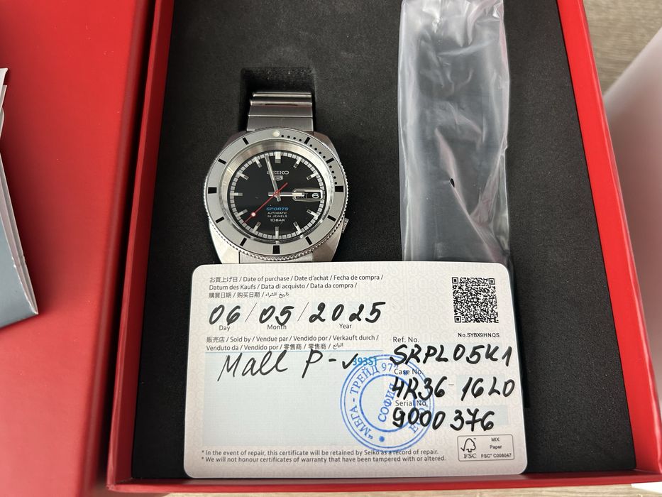 SEIKO 5 Sports ‘Pepper Black’ 1968 Recreation LIMITED EDITION SRPL05K1