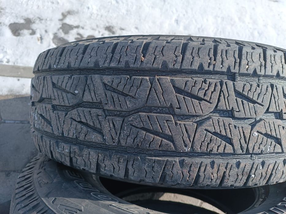 Продам всесезонка