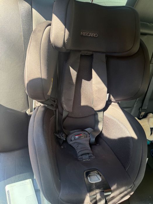 Столче за кола Recaro Salia