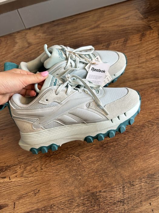 Reebok x Cardi B маратонки