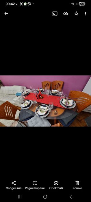 Трапезна/кухненска маса със стъклен плот