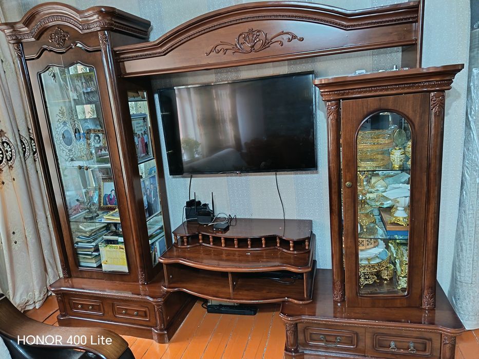 Срочно продам мебель для гостиной!