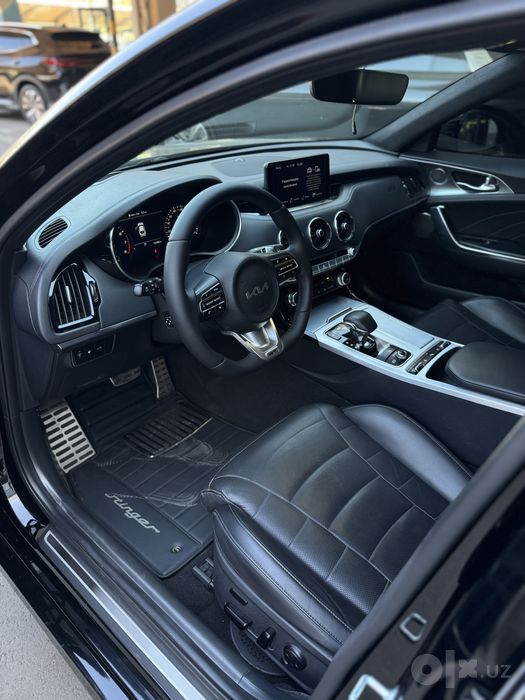 Kia stinger 2023