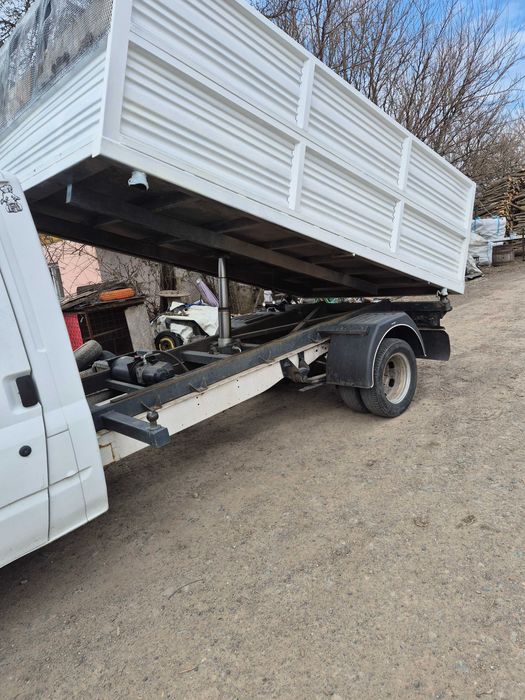 Ford transit 2.4 diesel an fabricatiec2007 basculabil