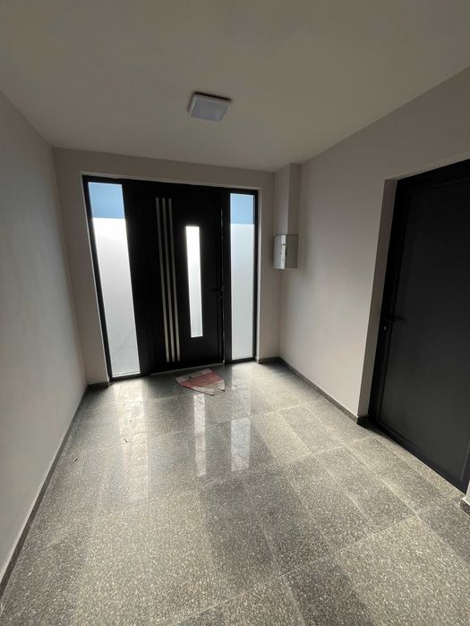 Продава се Тристаен апартамент в Казанлък - 105 кв.м за 826 €/кв.м - Снимка #9