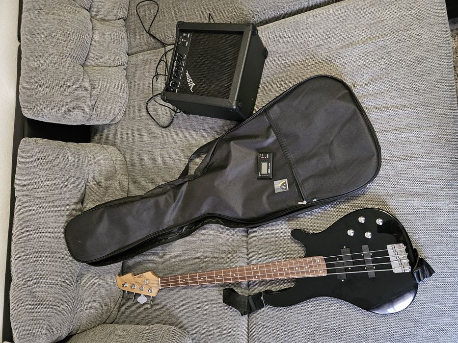 Chitară bas electrică Vision + amplificator – stare foarte bună