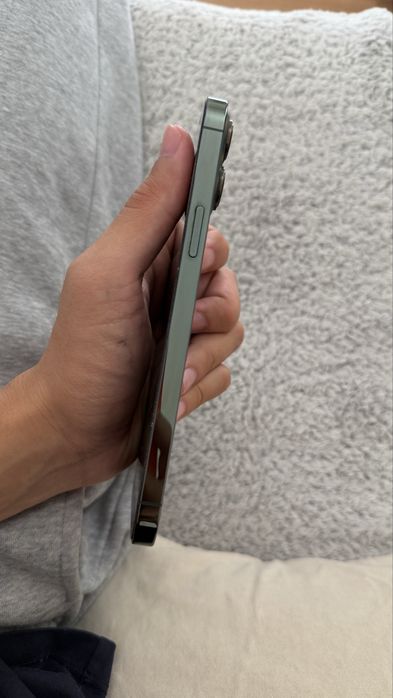 Продам iPhone 13 pro max