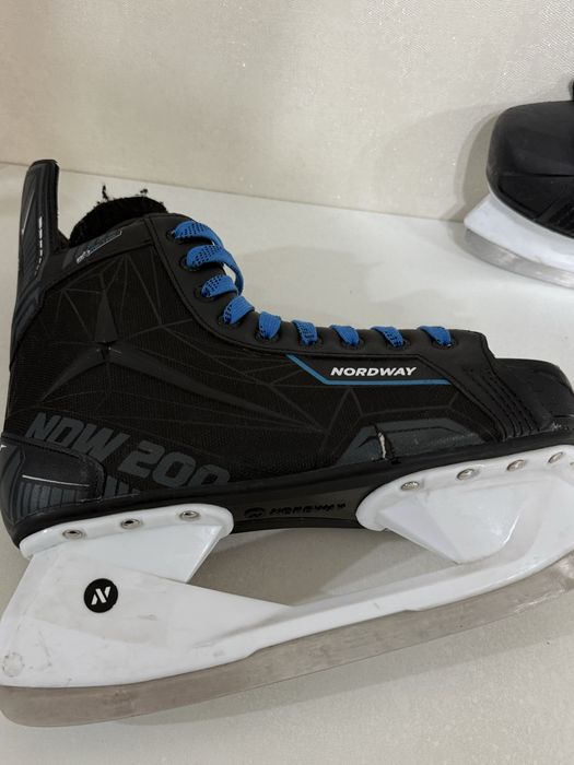 Продам коньки Nordway 200