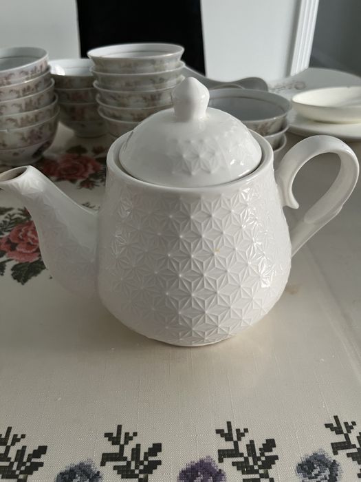 Разные посуды (тапелки лапшарезка и прочие)