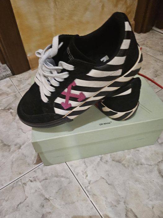 Off White дамски кецове