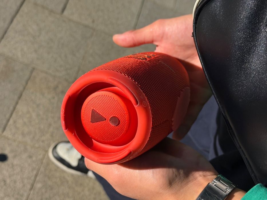 Колонка JBL Charge 5