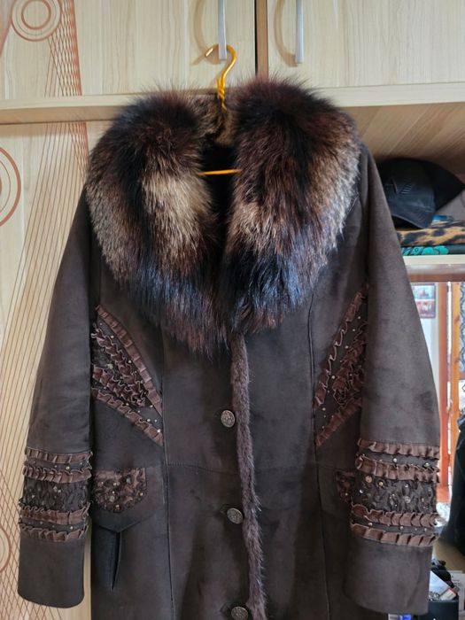 Продам дублёнку размер 48