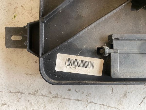 Ventilator radiator Volvo XC60 2009-2017 31293777 6G91-8C607-ND