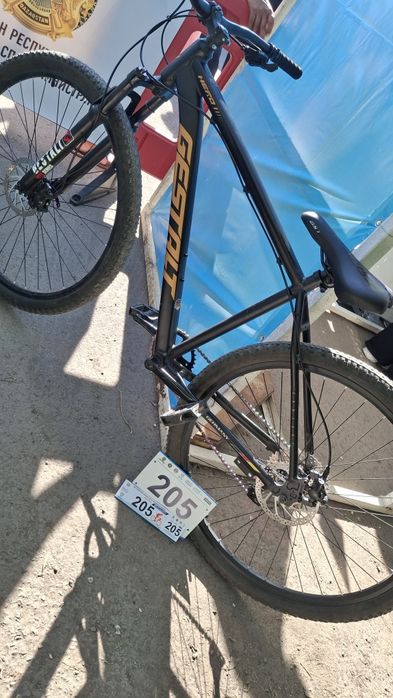Gestalt hero Shimano deore