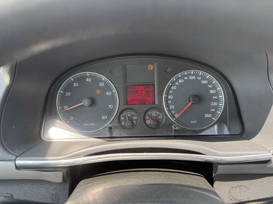 Vand sau dezmembrez VW CADDY  2.0 benzina