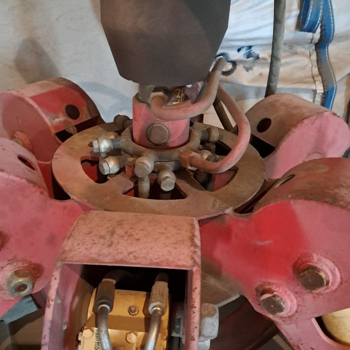 Продам грейфер для металла