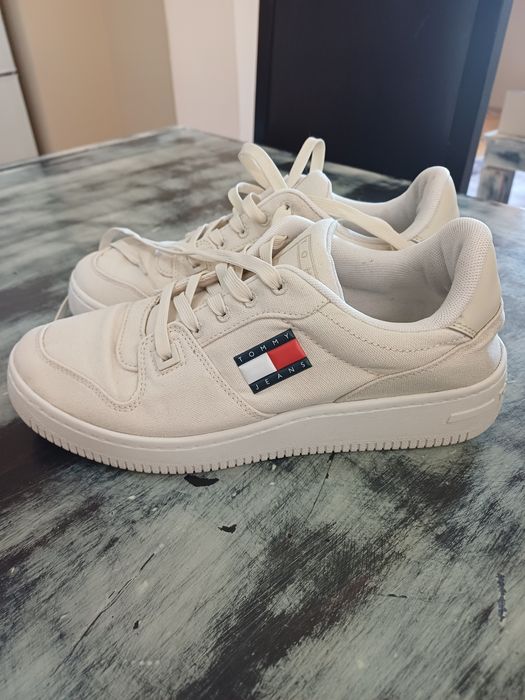 Дамски маратонки Tommy hilfiger-39 номер