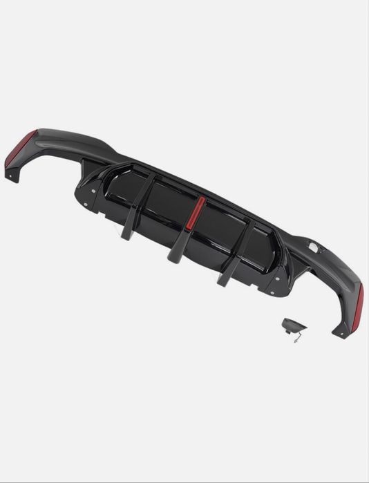 Difuzor bara spate evacuare BMW G30 G31 cu stop led