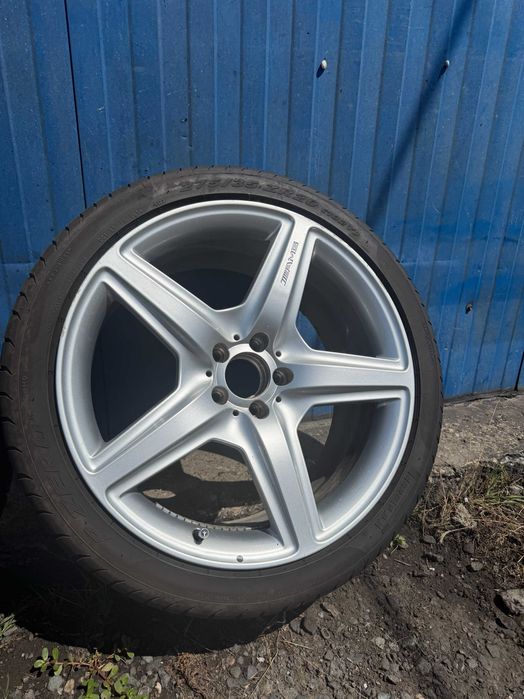 Jante Mercedes AMG, diametru 20, cauciucuri 255/35.