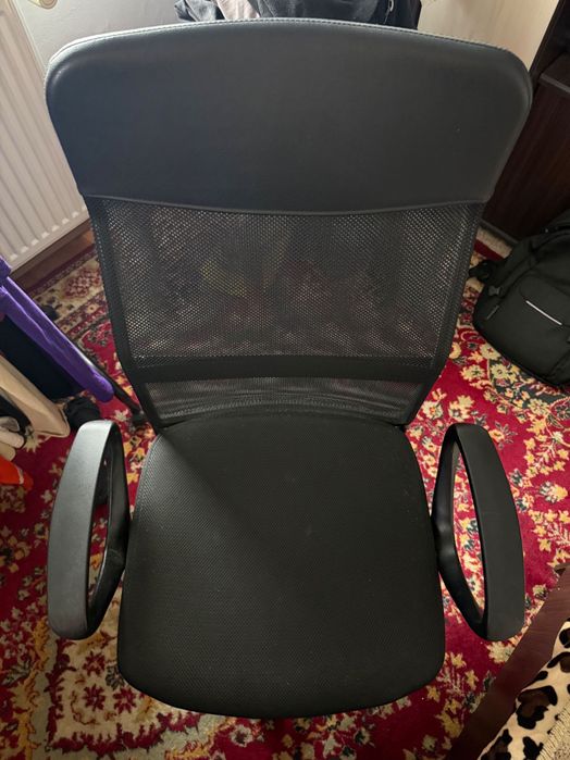 Scaun de birou negru