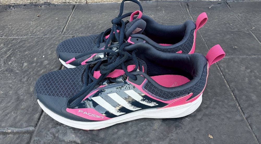 Adidasi Adidas Fai2Go Cloudfoam dama / copii - Marimea 38 2/3 (Cod FX2926)