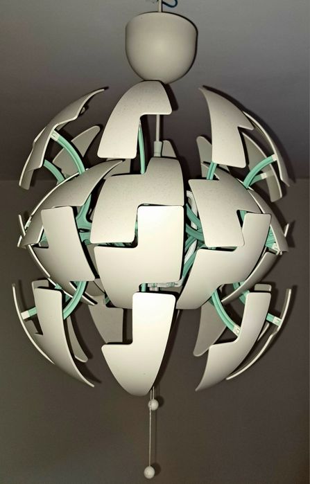 Lustra Ikeea sfera