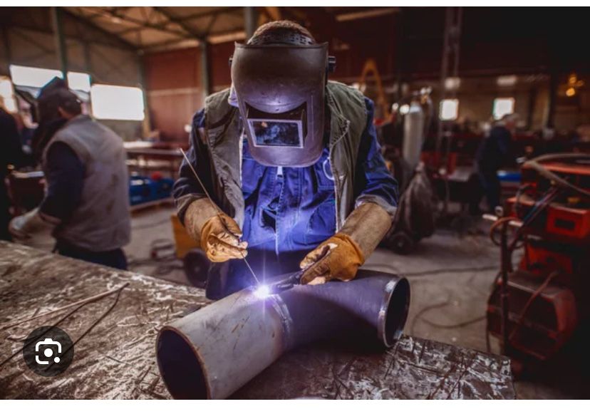 Выполняем сварочные работы