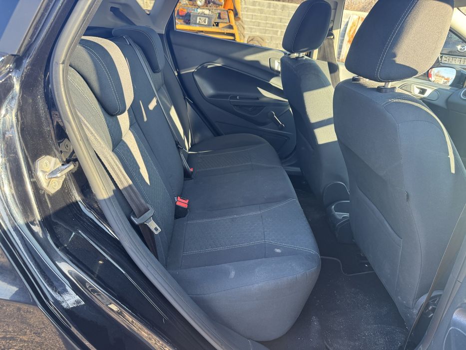 Форд фиедта титанум 2012 Г само на части