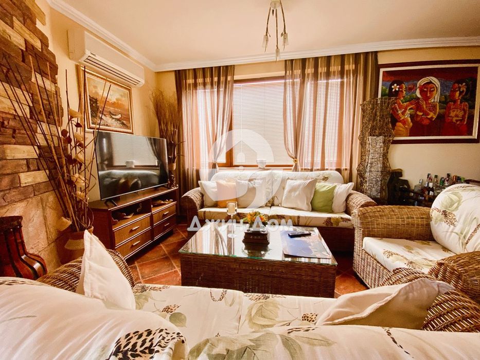 Продава се Тристаен апартамент в к.к. Слънчев бряг - 250 кв.м за 1792 €/кв.м - Снимка #4