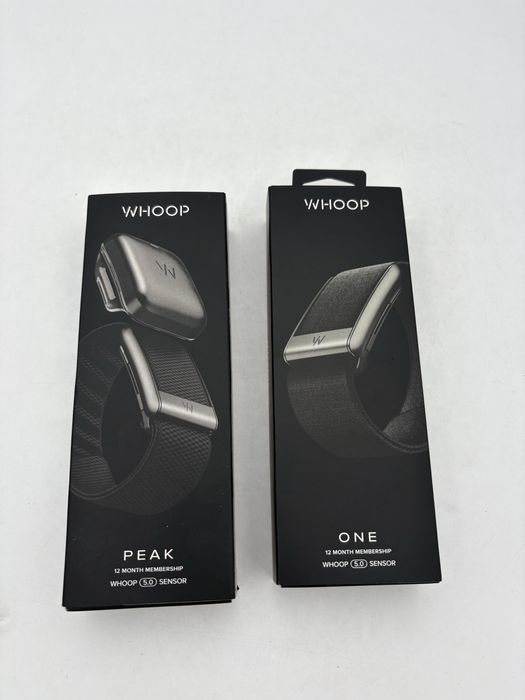 Bratara fitness WHOOP 5.0 Peak, VO2 Max, monitorizare somn, alarma, abonament 12 luni inclus, Obsidian