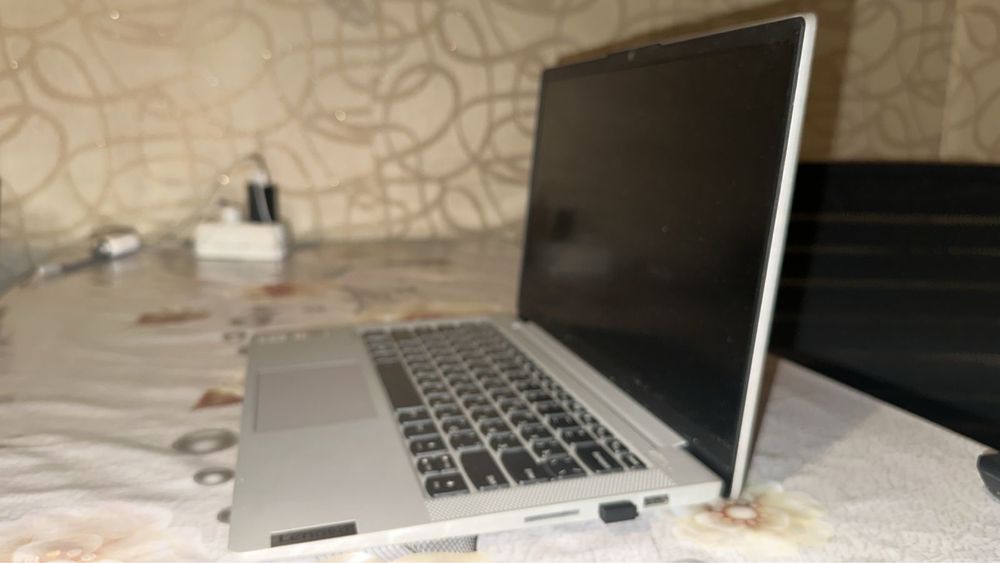 Срочно продам ноутбук