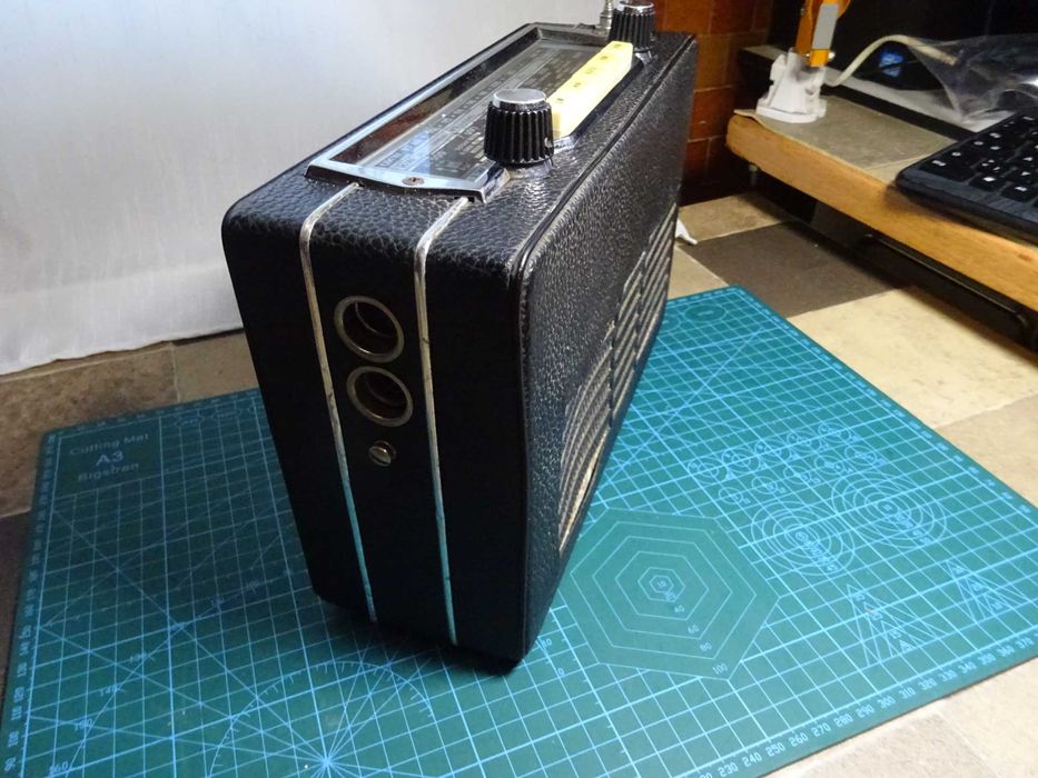 Aparat radio vintage ,anii 70