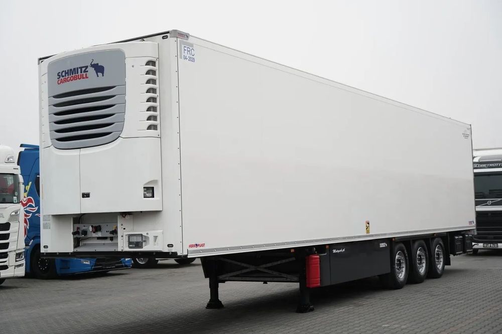 Schmitz Cargobull / REFRIGERAT / UNITATE SCHMITZ TKM / 2x AXE DE RIDICARE / COȘ PENTRU PALEȚI / 2023 /