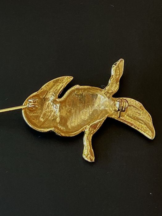 Супер модерна брошка Германия