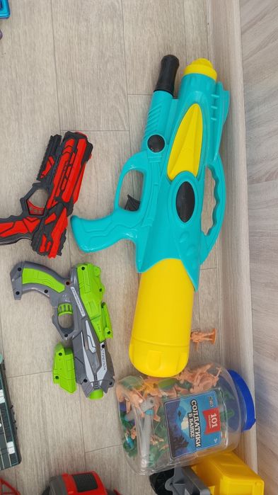 Продам игрушки срочно