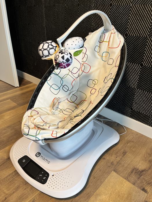 Mamaroo 4moms люлка за бебета