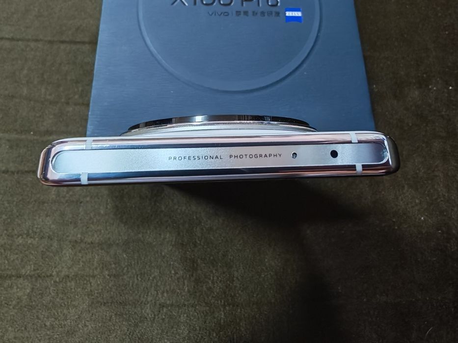 Vivo X100 Pro 16/256Gb