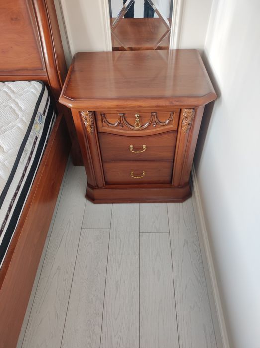 Спальный гарнитур