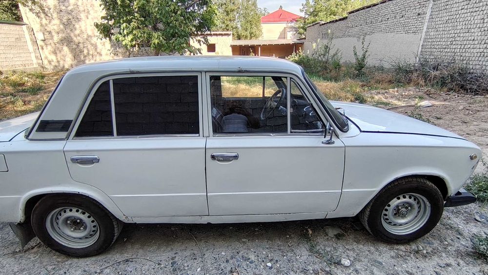 Vaz 2101 moshina xolati yaxshi