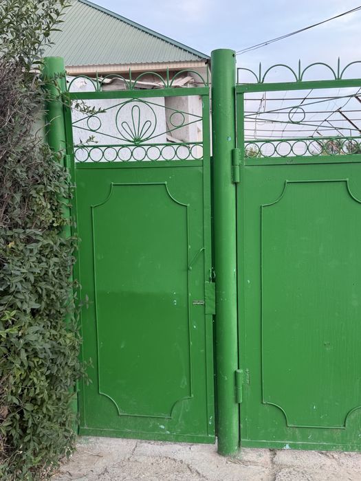 Б/У варота.