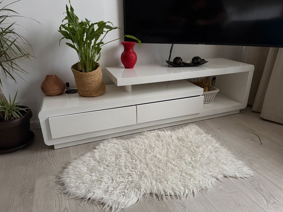 Comodă living mobexpert